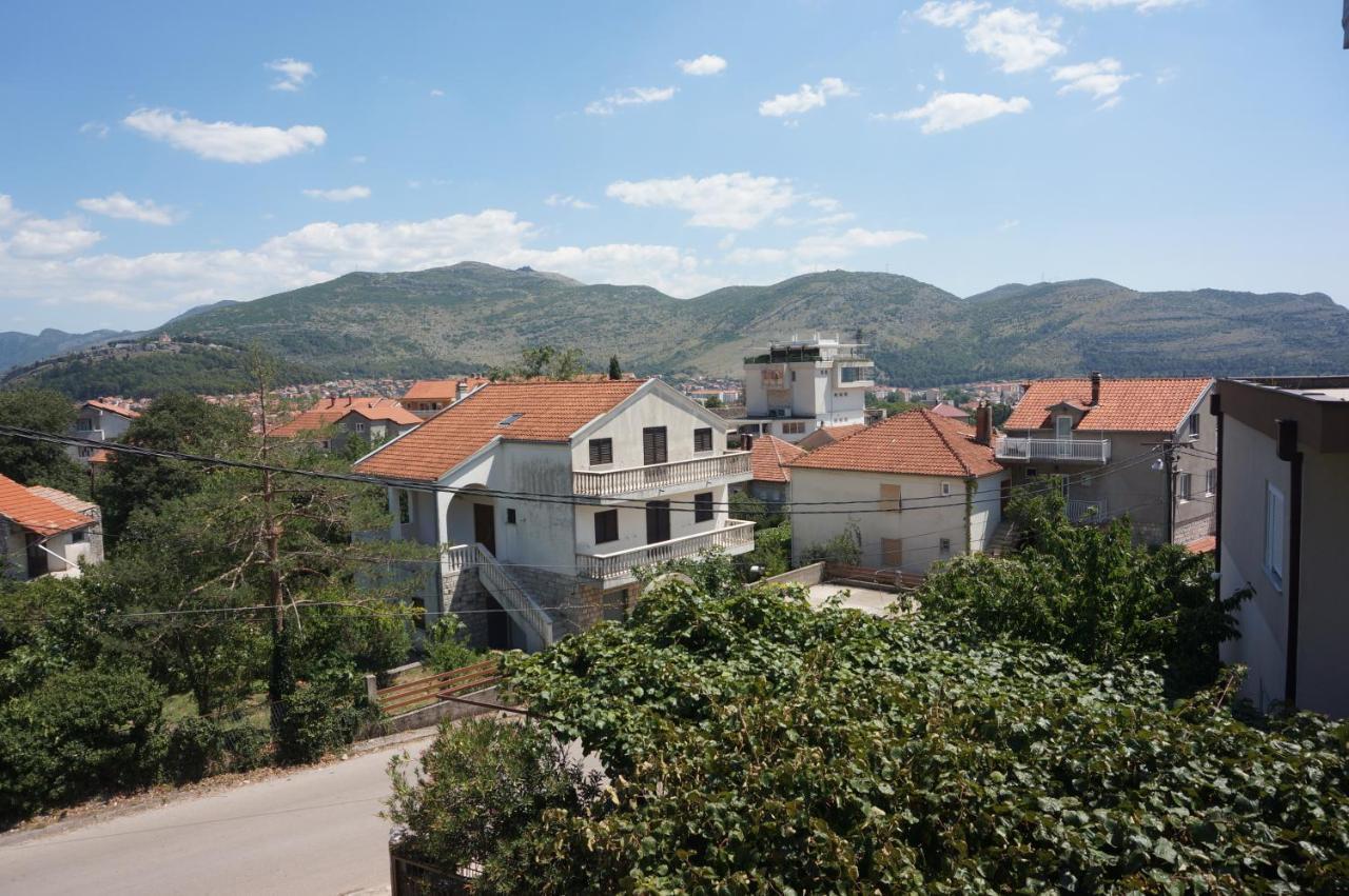 Apartments Bozic Trebinje Eksteriør bilde