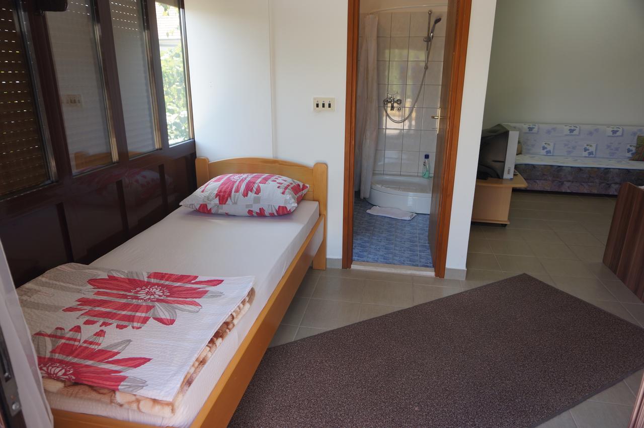 Apartments Bozic Trebinje Eksteriør bilde