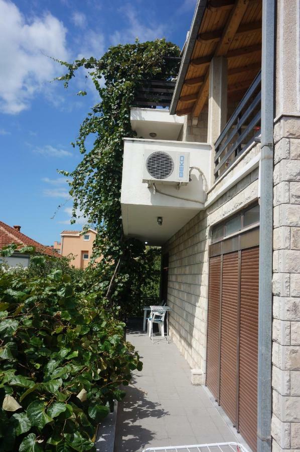 Apartments Bozic Trebinje Eksteriør bilde
